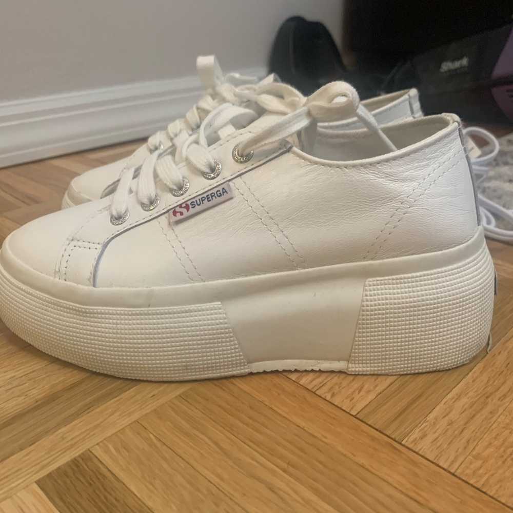 Platform Supergas - image 2